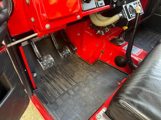 Land Rover 109 Series II (BRANDWEER) 78pk 1969, AM-25-29