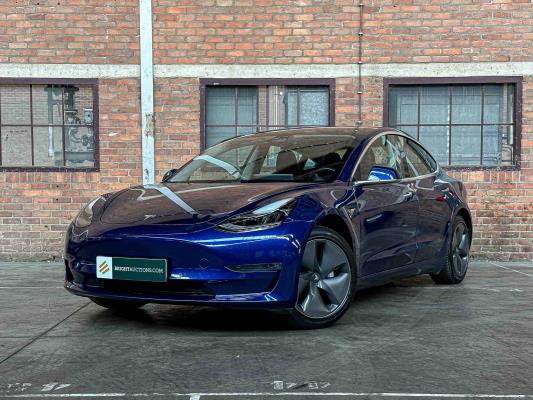 EV-car auction te Boxmeer (Porsche, Tesla, Audi, Polestar)