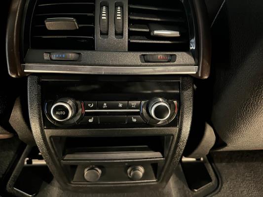 BMW X5 xDrive50i 4.4 V8 High Executive 449pk 2014, J-094-RR