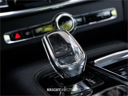 Polestar 1 2.0 T8R (1 van 1500) Carbon Plug-In Hybrid 609pk 2022