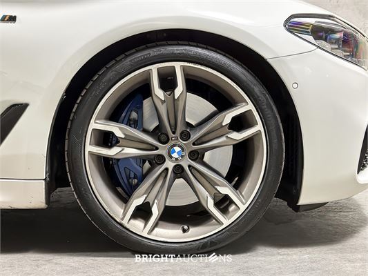 BMW M550i xDrive High Executive 462pk 2018 5-serie, KKP-44-R