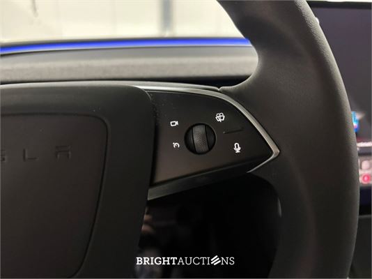 Tesla Model 3 RWD Highland 19 inch 60 kWh 283pk 2023 (Origineel-NL), X-156-DB