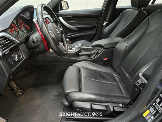 BMW 330e Centennial High Executive 272pk 2016 (Origineel-NL) 3-Serie, KX-220-P