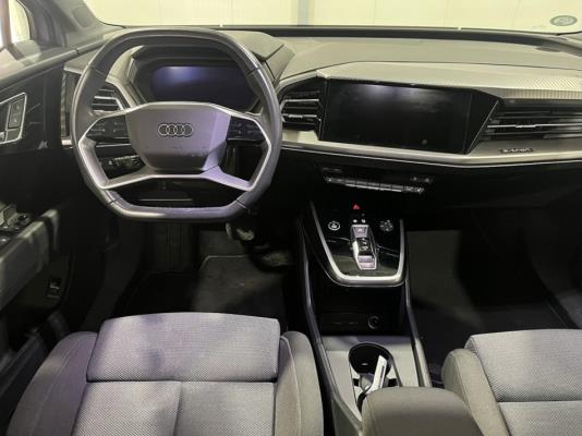 Audi Q4 e-tron 40 Launch edition Advanced Plus 77 kWh 204pk 2021 (Origineel-NL), N-823-PD