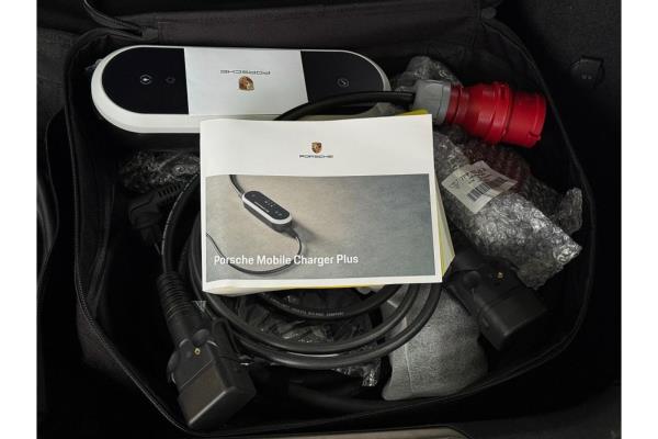 Porsche Taycan Cross Turismo Turbo 202k Nw 93 kWh 625pk 2023 (Origineel-NL), S-561-ZB