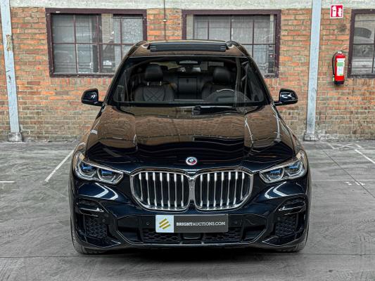BMW X5 xDrive45e M-Sport 50 Jahre 6-cilinder 394pk 2023, X-243-GJ
