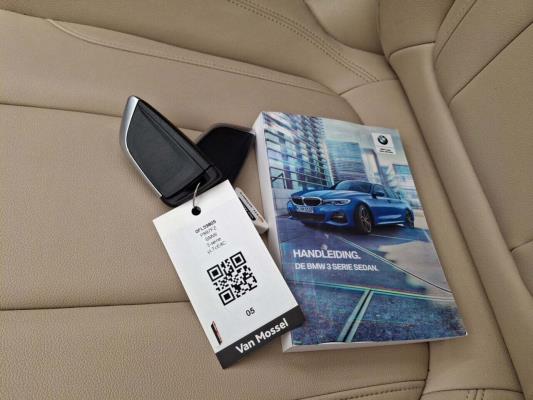 Bmw 318i Business ED 156pk 2022 (Origineel-NL) 3-Serie, P-897-FZ