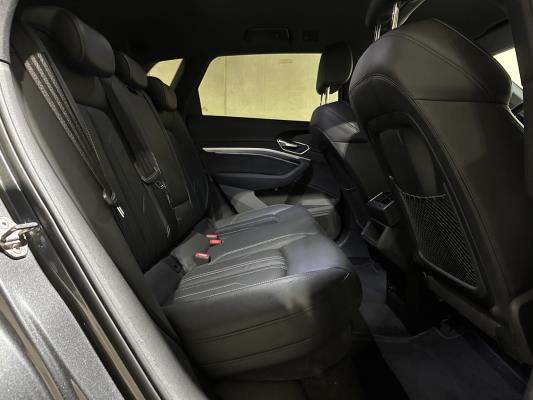 Audi e-tron 55 Quattro S Edition 95 kWh 408pk 2022 (Origineel-NL+1e eigenaar), R-708-BR