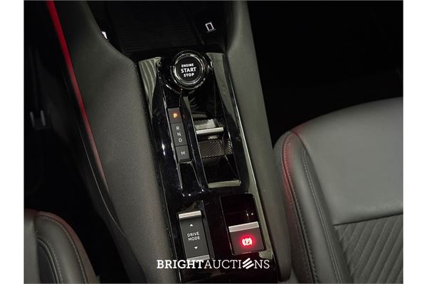 Alfa Romeo Junior Turbo Hybrid Ibrida Speciale 1.2 156pk 2025 (Origineel-NL), HLG-47-F