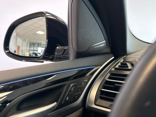 BMW iX3 High Executive Edition 80 kWh 286pk 2024 (Origineel-NL), Z-678-PR