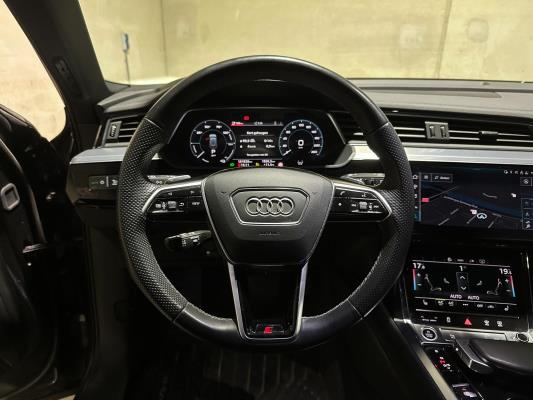 Audi e-tron 55 Quattro S Edition 95 kWh 408pk 2022 (Origineel-NL+1e eigenaar), R-708-BR