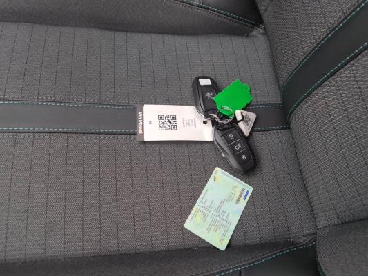 Peugeot 208 EV Allure Pack 50 kWh 136pk 2023 (Origineel-NL), S-997-VT