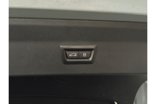 BMW X4 Business Edition Plus xDrive 183pk 2023 (Origineel-NL), T-496-JN