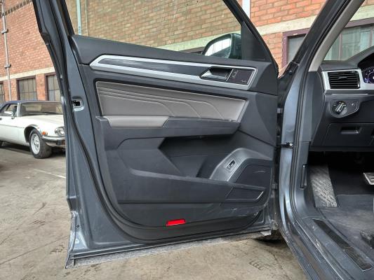 Volkswagen Atlas 3.6 V6 R-Line 7-Persoons 280pk 2023