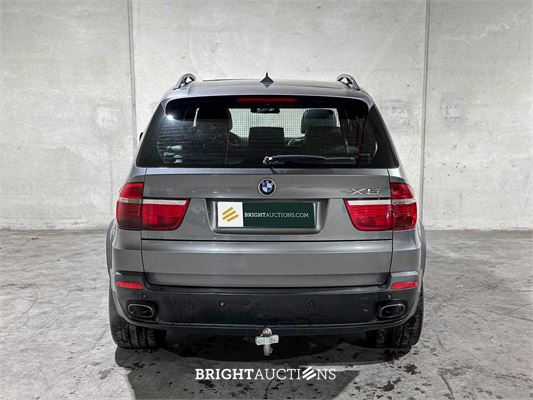 BMW X5 xDrive48i 4.8 V8 E70 355pk 2007, P-834-RB Youngtimer