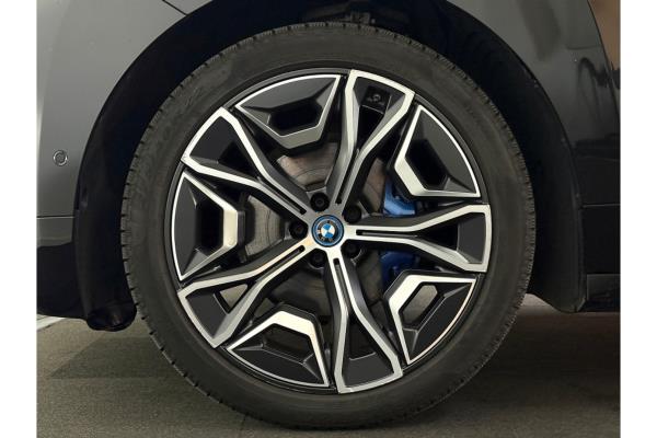 BMW iX xDrive40 Executive 77 kWh 326pk 2022 (Origineel-NL), P-510-KJ