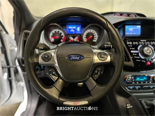 Ford Focus 2.0 EcoBoost ST-2 250pk 2013, G-282-BN