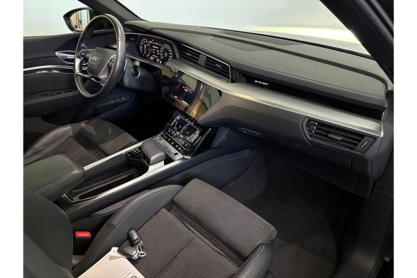 Audi e-tron 55 S edition Quattro 95 kWh 408pk 2021 (Origineel-NL), L-559-DX