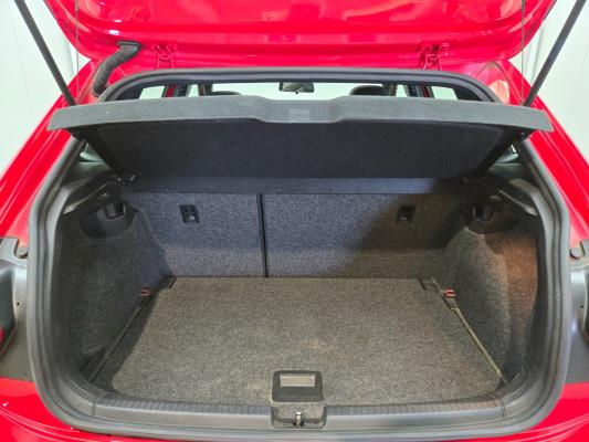 Volkswagen Polo GTI 2.0 TSI 200pk 2019, S-110-LZ