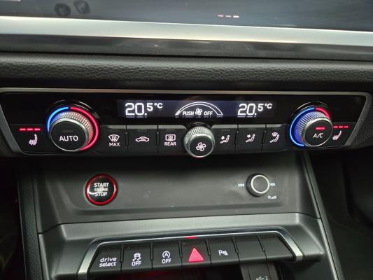 Audi Q3 RS TFSI 400pk 2021, HDH-79-D