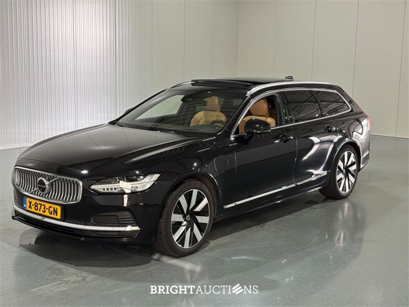 Volvo V90 T6 Plug-in Hybrid Ultimate Bright 2.0 AWD 398pk 2023 (Origineel-NL), X-873-GN – kavel bij Bright Auctions