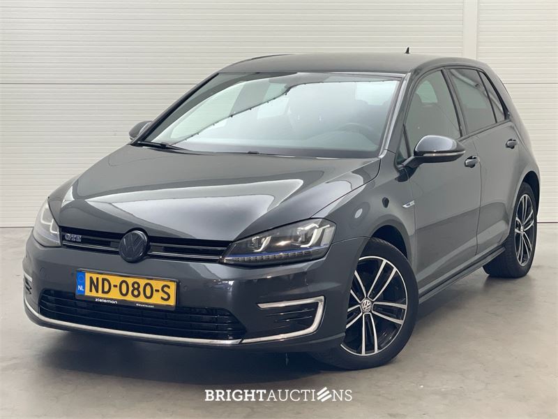 Volkswagen Golf GTE Connected Series 1.4 TSI 150pk 2016 (Origineel-NL), ND-080-S – kavel bij Bright Auctions
