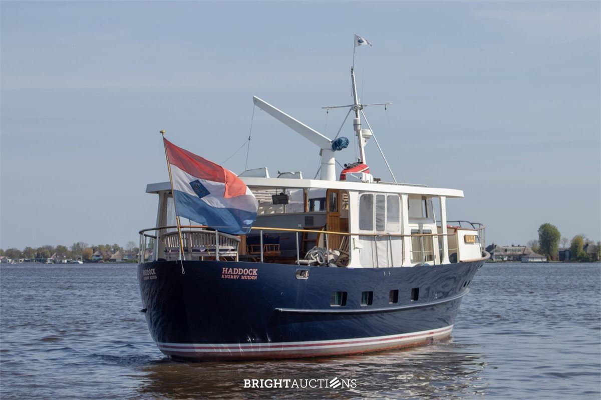 Test Yacht Auction 