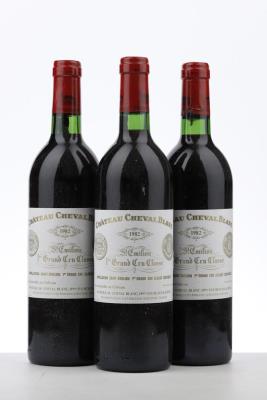 CHEVAL BLANC 1982 - Mc - 3 Bottles