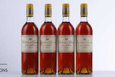 YQUEM 1968 - 8 Bottles