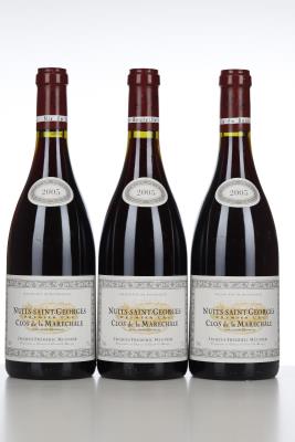 NUITS ST GEORGES CLOS DE LA MARECHALE 2005 - JF Mugnier - 3 Bottles