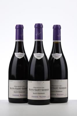 NUITS ST GEORGES LES ST GEORGES VIEILLE VIGNE 2001 - Frederic Magnien - 3 Bottles