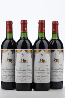MOUTON BARONNE PHILIPPE 1986 - Mc - 4 Bottles