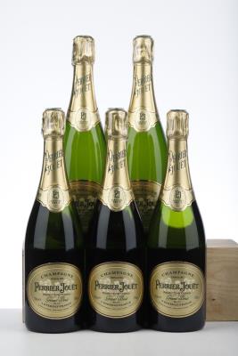 PERRIER JOUET GRAND BRUT NV - Pierrier Jouet - 5 Bottles