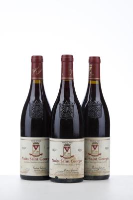 NUITS ST GEORGES 1992 - Bertrand Ambroise - 3 Bottles