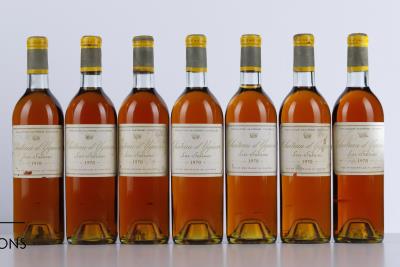 YQUEM 1970 - 7 Bottles
