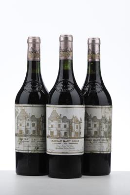 HAUT BRION 1975 - Mc - 3 Bottles