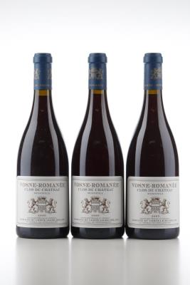 VOSNE ROMANEE CLOS DU CHATEAU 2005 - Comte Liger Belair - 3 Bottles
