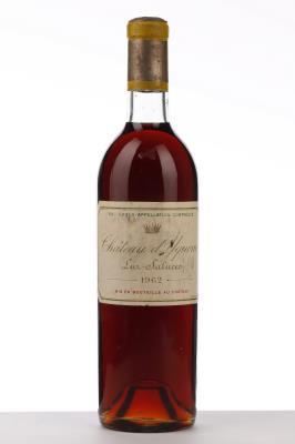 YQUEM 1962 - Mc - 1 Bottle