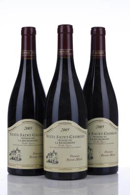 NUITS ST GEORGES LA RICHEMONE VIEILLES VIGNES 2005 - Christophe Perrot Minot - 3 Bottles