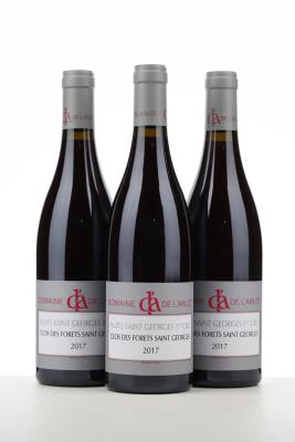 NUITS ST GEORGES CLOS DES FORETS ST GEORGES 2017 - Domaine de L'Arlot - 3 Bottles