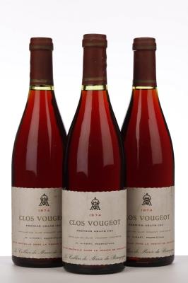 CLOS VOUGEOT 1974 - H. Hinart - Le Cellier de Marie de Bourgogne - 3 Bottles