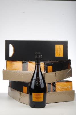 VEUVE CLICQUOT LA GRANDE DAME 1998 - Veuve Clicquot - 6 Bottles - Oc 1