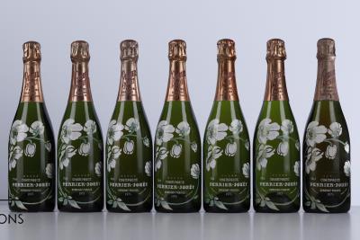 PERRIER JOUET BELLE EPOQUE 1975 - Perrier Jouet - 7 Bottles