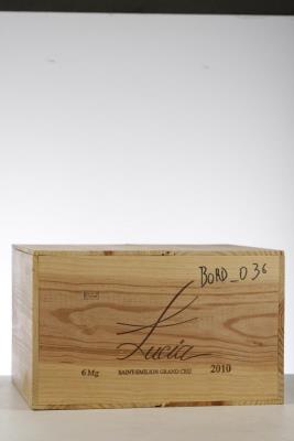 LUCIA 2010 - Mc - 6 Magnums - Owc 6