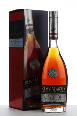 REMY MARTIN FINE CHAMPAGNE COGNAC VSOP NV - Remy Martin - 1 Bottle - Oc 1