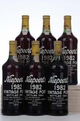 NIEPOORT VINTAGE PORT 1982 - Niepoort - 6 Bottles