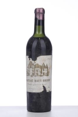 HAUT BRION 1945 - Mc - 1 Bottle