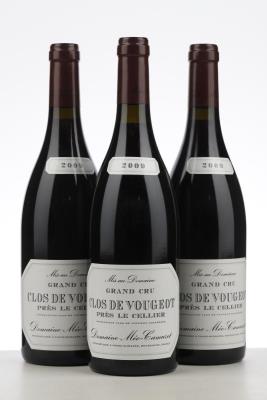 CLOS DE VOUGEOT PRES LE CELLIER 2009 - Meo Camuzet - 3 Bottles