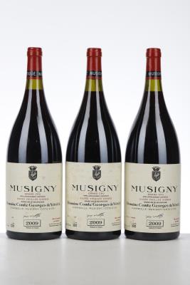 MUSIGNY CUVEE VIEILLES VIGNES 2009 - Comte de Vogue - 3 Magnums - Owc 3 - slightly damaged
