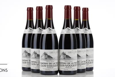 CLOS VOUGEOT VIEILLES VIGNES 2006 - Chateau de La Tour - 6 Bottles